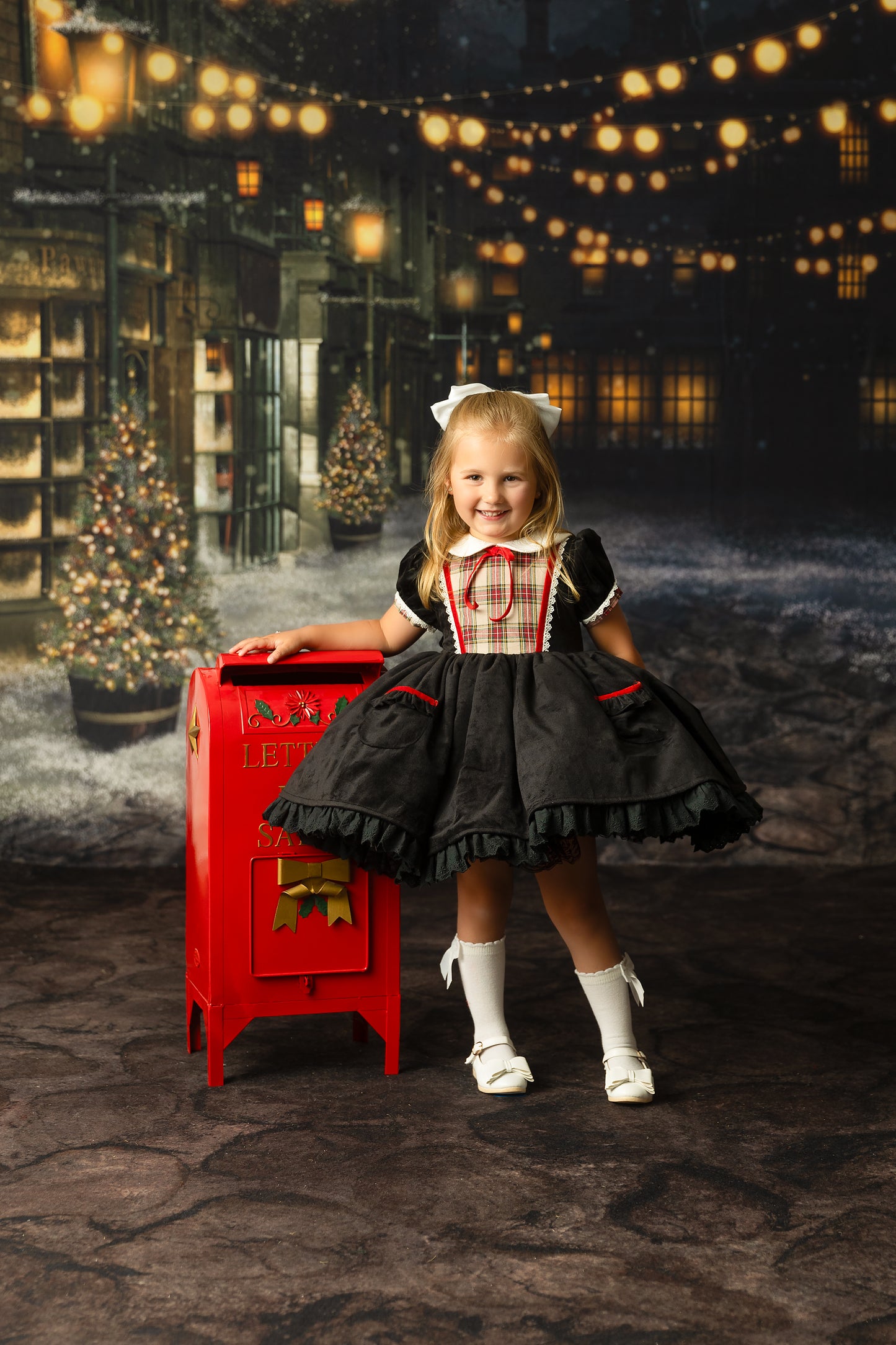 It's a Wonderful Life Velvet Vintage Dress Collection