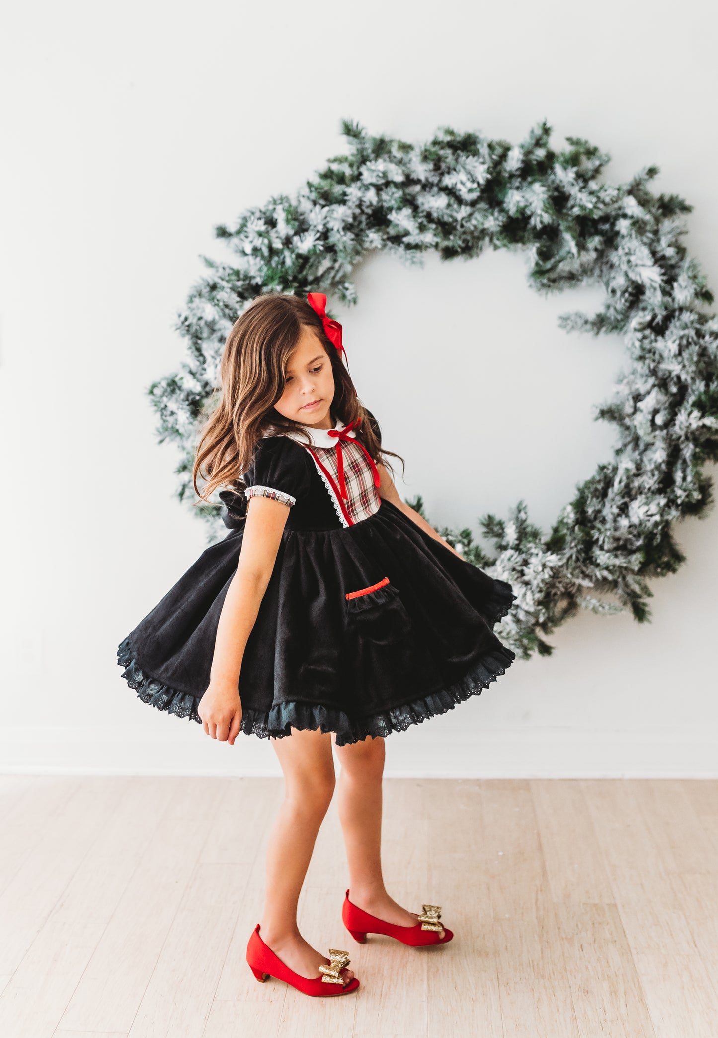 It's a Wonderful Life Velvet Vintage Dress Collection