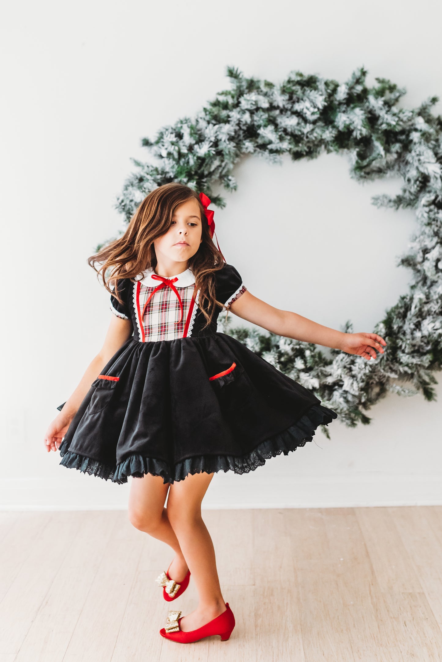 It's a Wonderful Life Velvet Vintage Dress Collection